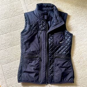 Nike quilted light weight running vest in black.